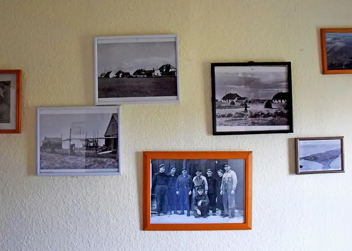 Ferienzimmer Unterm Reetdach In Pl 诺因多夫