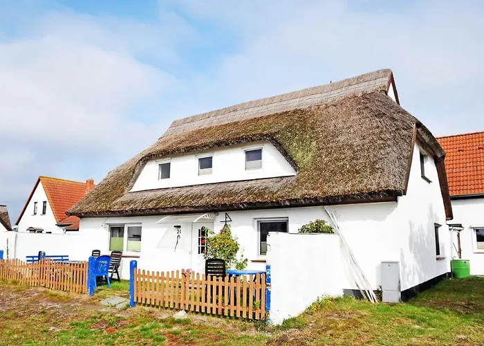 Ferienzimmer Unterm Reetdach In Pl 民宿 *