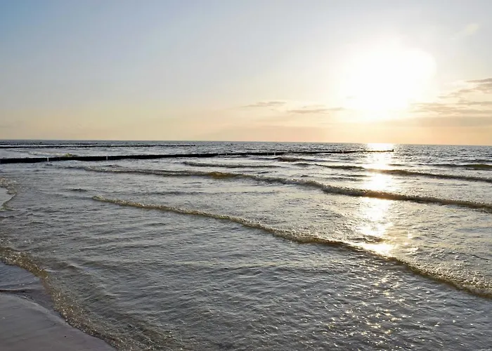 民宿 Ferienzimmer Unterm Reetdach In Pl